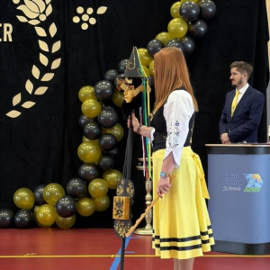 pokaż obrazek - Uroczyste otwarcie hali sportowej