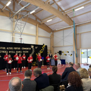pokaż obrazek - Uroczyste otwarcie hali sportowej