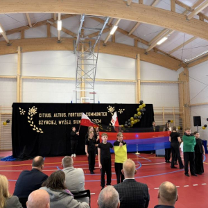 pokaż obrazek - Uroczyste otwarcie hali sportowej