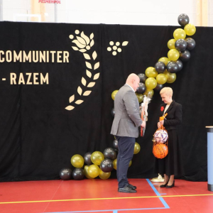 pokaż obrazek - Uroczyste otwarcie hali sportowej