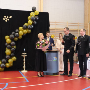 pokaż obrazek - Uroczyste otwarcie hali sportowej