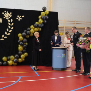 pokaż obrazek - Uroczyste otwarcie hali sportowej