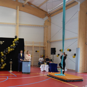pokaż obrazek - Uroczyste otwarcie hali sportowej