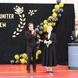 pokaż obrazek - Uroczyste otwarcie hali sportowej