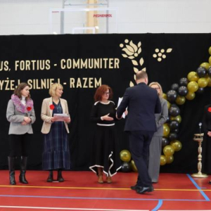 pokaż obrazek - Uroczyste otwarcie hali sportowej