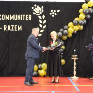 pokaż obrazek - Uroczyste otwarcie hali sportowej
