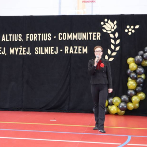 pokaż obrazek - Uroczyste otwarcie hali sportowej