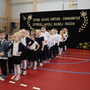 pokaż obrazek - Uroczyste otwarcie hali sportowej
