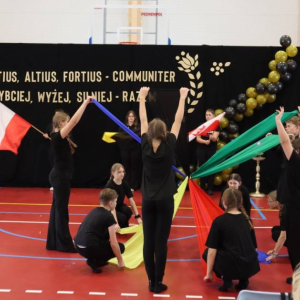 pokaż obrazek - Uroczyste otwarcie hali sportowej