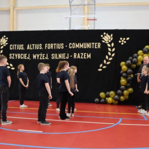 pokaż obrazek - Uroczyste otwarcie hali sportowej