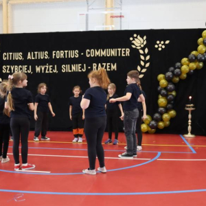 pokaż obrazek - Uroczyste otwarcie hali sportowej