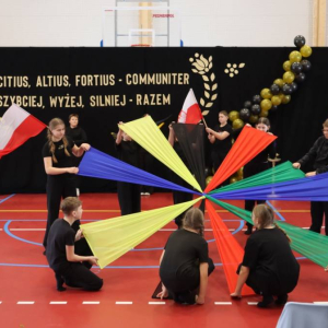 pokaż obrazek - Uroczyste otwarcie hali sportowej