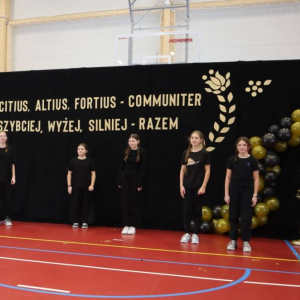 pokaż obrazek - Uroczyste otwarcie hali sportowej