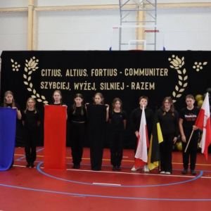 pokaż obrazek - Uroczyste otwarcie hali sportowej