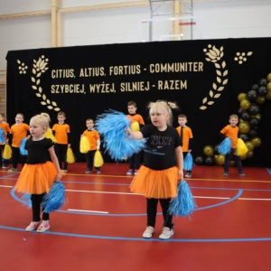 pokaż obrazek - Uroczyste otwarcie hali sportowej