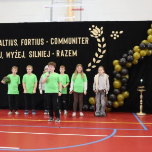 pokaż obrazek - Uroczyste otwarcie hali sportowej