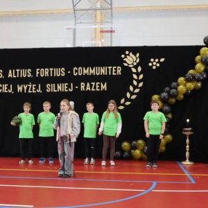 pokaż obrazek - Uroczyste otwarcie hali sportowej