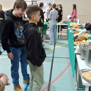 pokaż obrazek -  Giełda Szkół Ponadpodstawowych w Zespole Szkolno-Przedszkolnym w Szemudzie