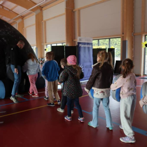 pokaż obrazek - Wizyta Planetobusu z Centrum Nauki Kopernik