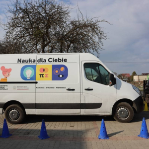 pokaż obrazek - Wizyta Planetobusu z Centrum Nauki Kopernik