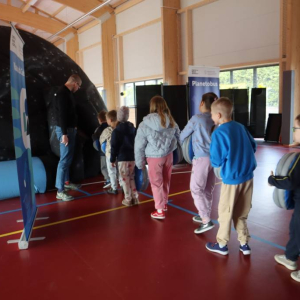 pokaż obrazek - Wizyta Planetobusu z Centrum Nauki Kopernik