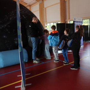 pokaż obrazek - Wizyta Planetobusu z Centrum Nauki Kopernik