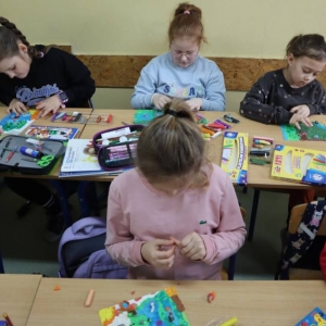 pokaż obrazek - Plastelinowa klasa druga
