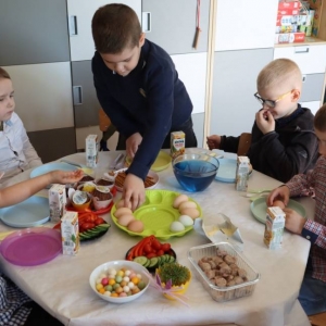 pokaż obrazek - Śniadanie wielkanocne w oddziale przedszkolnym 