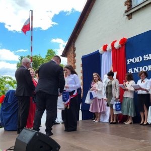 pokaż obrazek - Delegacja na uroczystości