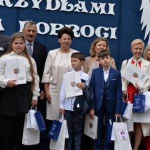 pokaż obrazek - Delegacja na uroczystości