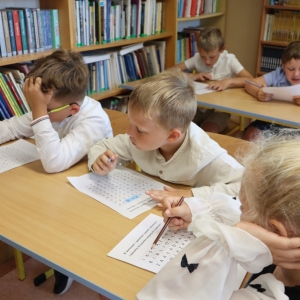 pokaż obrazek - Pasowanie na czytelnika