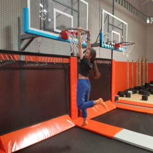 pokaż obrazek - Zabawa w JUMPCITY