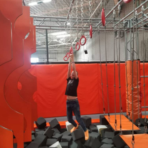 pokaż obrazek - Zabawa w JUMPCITY