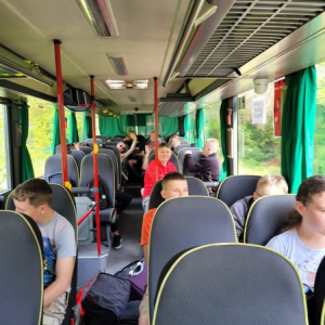 pokaż obrazek - W autobusie