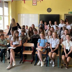 pokaż obrazek - Uczniowie klas IV-VII