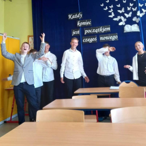 pokaż obrazek - Przedstawienie