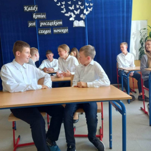 pokaż obrazek - Przedstawienie