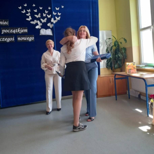 pokaż obrazek - Wręczenie świadectw