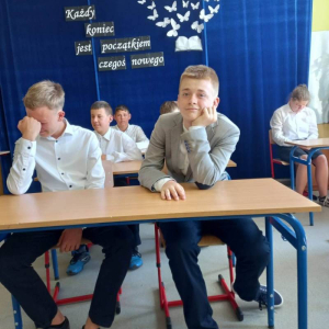 pokaż obrazek - Przedstawienie