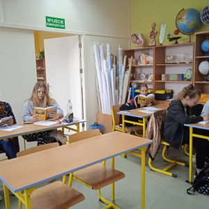 pokaż obrazek - Czytamy na przerwie