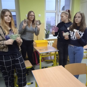 pokaż obrazek - Lanie wosku