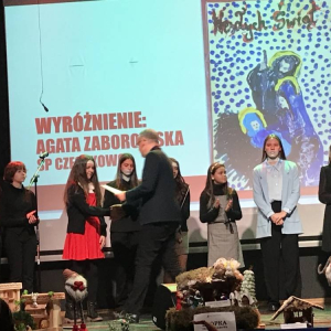 pokaż obrazek - Wręczenie dyplomów