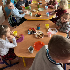 pokaż obrazek - Spotkanie wigilijne w oddziale przedszkolnym