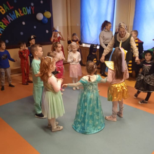 pokaż obrazek - Bal karnawałowy