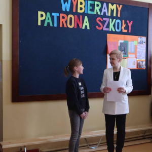 pokaż obrazek - Wręczenie dyplomu