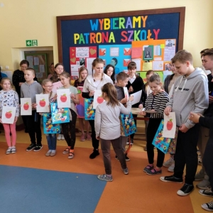 pokaż obrazek - Wręczenie dyplomów