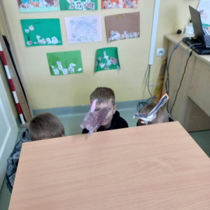 pokaż obrazek - Przyjaciele wróbelka Elemelka