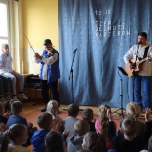 pokaż obrazek - Koncert