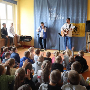 pokaż obrazek - Koncert