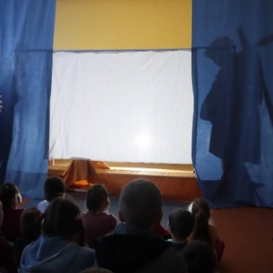 pokaż obrazek -  Droga krzyżowa w formie teatru cieni